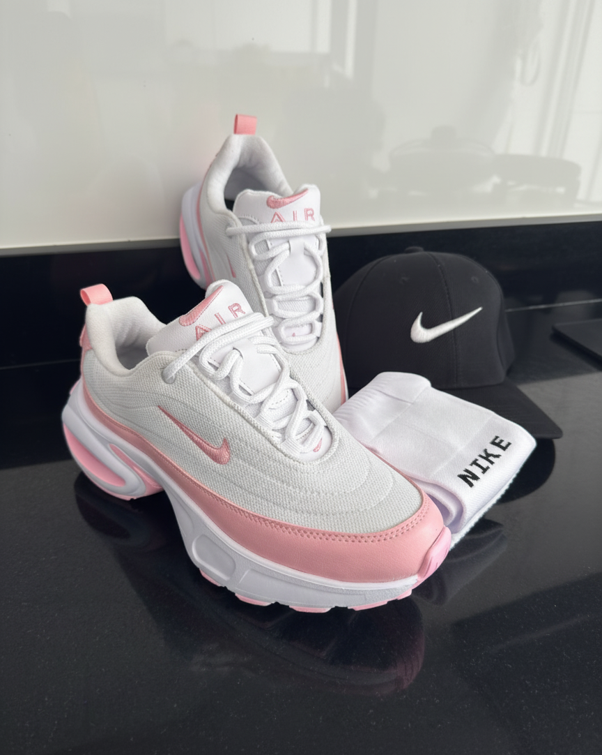 Kit Nike Mujer – Tenis + Gorra + Medias